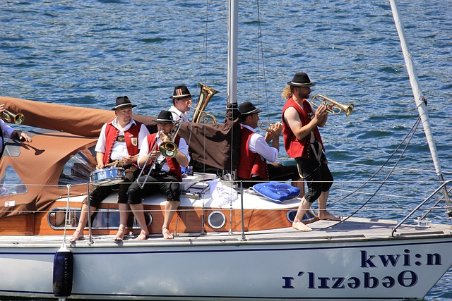 和二三线城 和二三线城